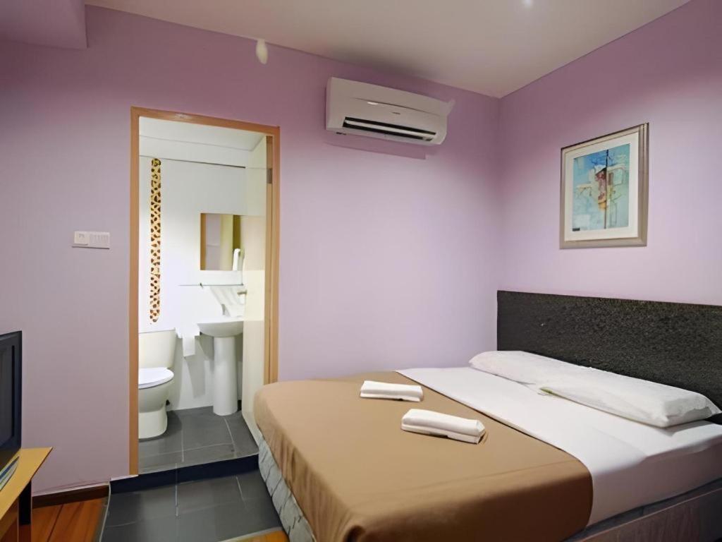Aristo Hotel @ Putatan Kota Kinabalu Kültér fotó