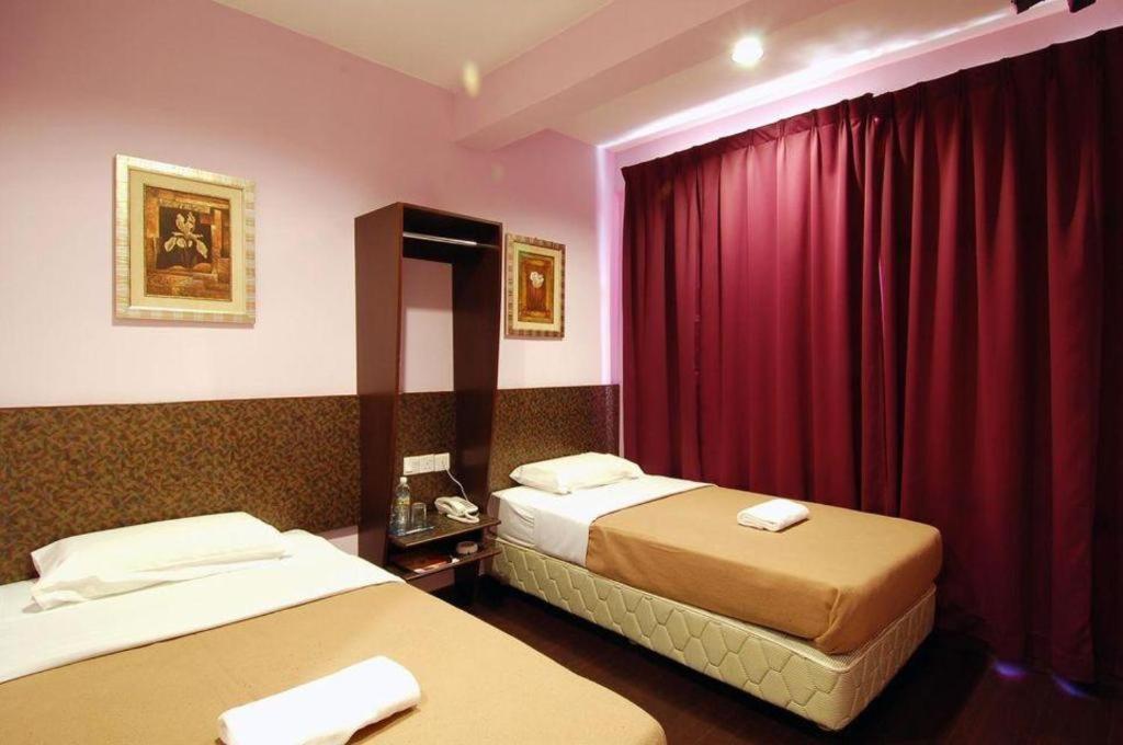 Aristo Hotel @ Putatan Kota Kinabalu Kültér fotó